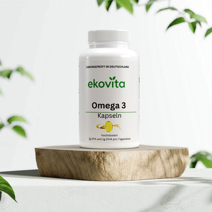 Nutzerin nimmt Omega-3 Triglyceride Softgels als Teil ihrer Morgenroutine zur Unterstützung der Herzgesundheit.
