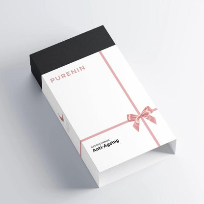 Anwendung der Hyaluronsäure aus der Anti-Ageing Box auf der Haut für glattere Ergebnisse.