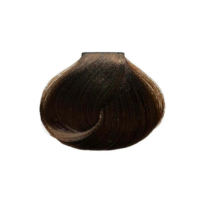 Frisches, glanzvolles Braunhaar nach Anwendung von Morfose Haarfarbe mit Arganöl.