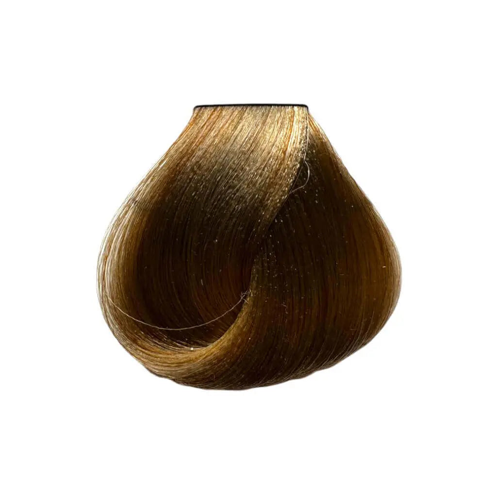 Producktszene zur Morfose Haarfarbe: Anwendung auf frischem Haar für ein lebendiges Braun.