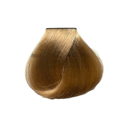 Verschiedene Haarstyles nach Färbung mit Morfose Haarfarbe, die Vielfalt der Anwendung.