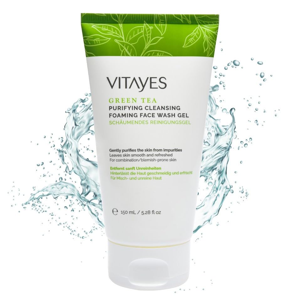 Green Tea Reinigungsgel 150 ml von ekovita für strahlende Haut im eleganten Flakon.