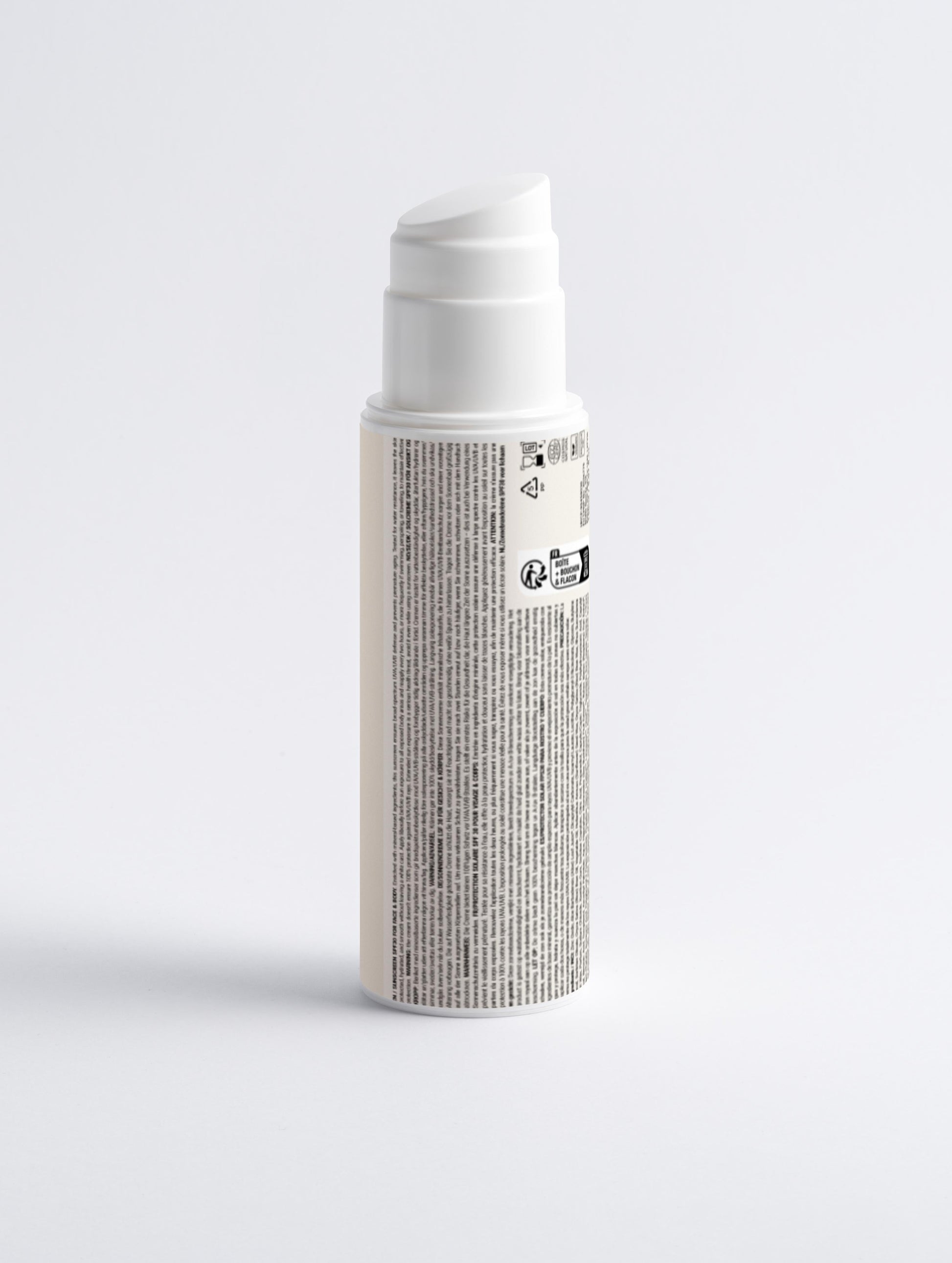 Detailansicht der Verpackung des ekovita Mineralischen Sonnenschutzes für optimale Hautpflege.