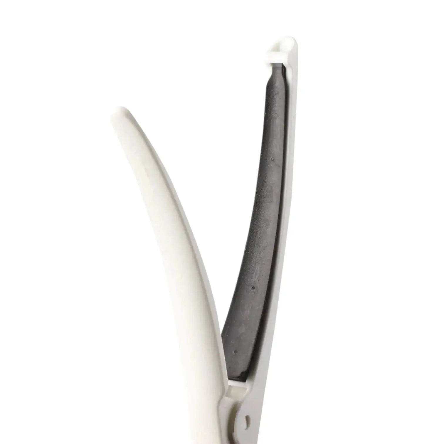 Haarclips in verschiedenen Designs, die ideal zur Pflege und für stylische Looks geeignet sind.