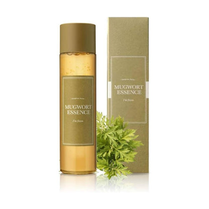 Detailansicht der I’m from Mugwort Essence, zeigt die elegante Verpackung und Anwendungshinweise.