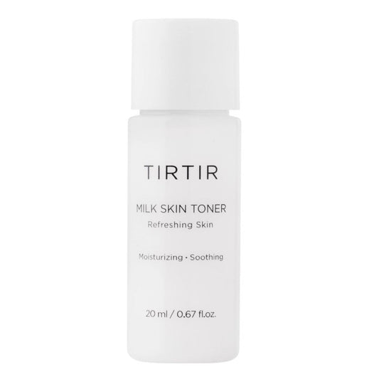 TIR TIR Milk Skin Toner in einer eleganten Flasche für optimale Hautpflege und Feuchtigkeit.