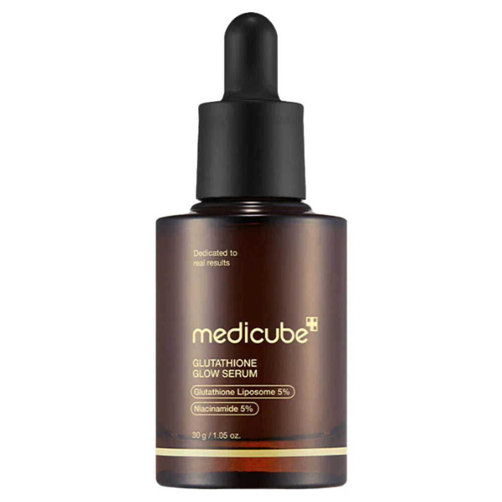 Medicube Glutathione Glow Serum in eleganter Verpackung, ideal zur Hautaufhellung und Feuchtigkeitsversorgung.