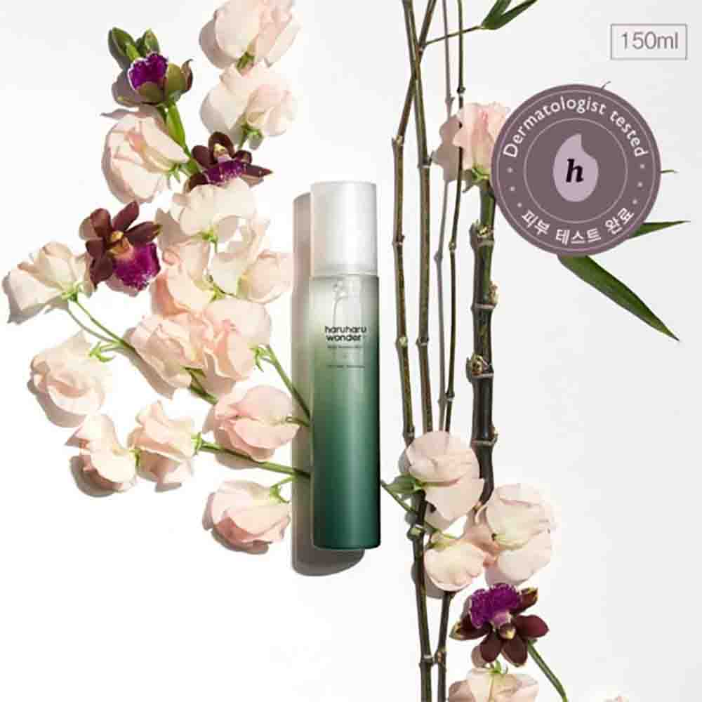 Inhaltsstoffe des HaruHaru Black Bamboo Mist zeigen feuchtigkeitsspendende Eigenschaften für eine strahlende Haut.