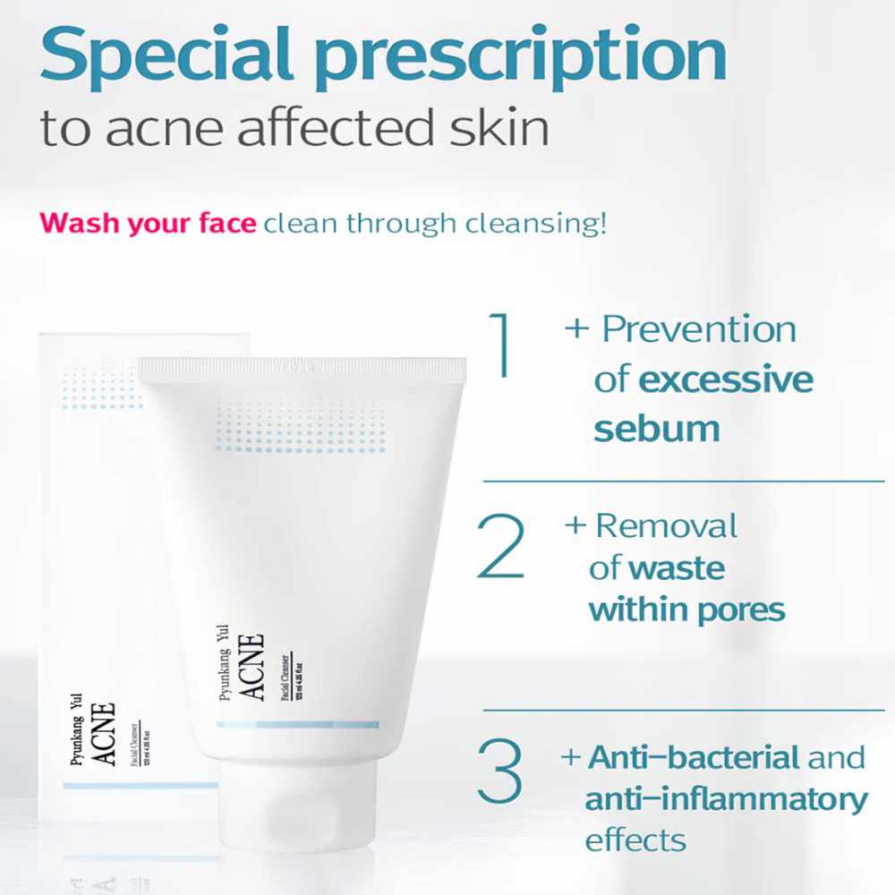 Anwendung des Pyunkang Yul Gesichtswäsche bei der täglichen Hautpflege.