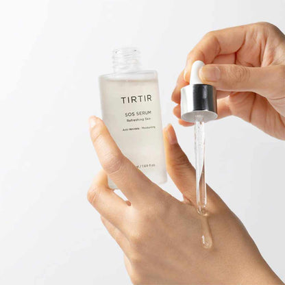 TIR TIR SOS Serum in eleganter Verpackung, vegane Hautpflege für optimale Feuchtigkeit.