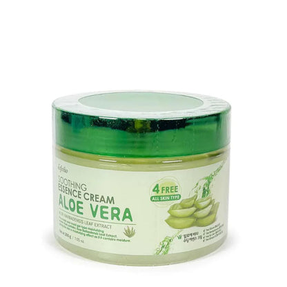 Beruhigende Aloe Vera Creme von Esfolio, geöffnet und bereit zur Anwendung als Hautpflege.