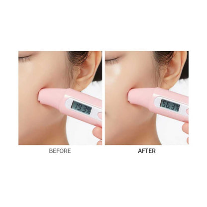 Detailansicht des A'PIEU Pure Block Aqua Sun Gel, zeigt die leichte Textur und feuchtigkeitsspendende Formel mit Hyaluronsäure.