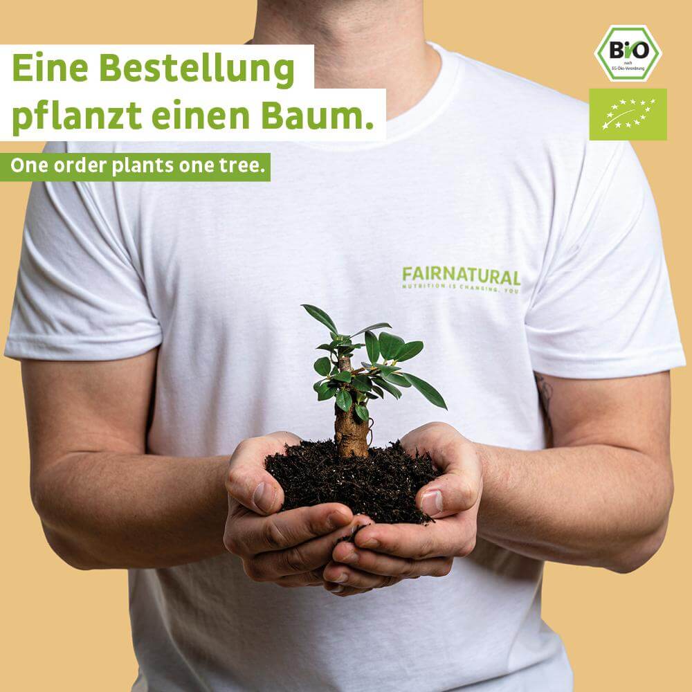 Nährwerttabelle des Bio Whey Protein Pulvers von ekovita, zeigt wichtige Inhaltsstoffe und Benefits.