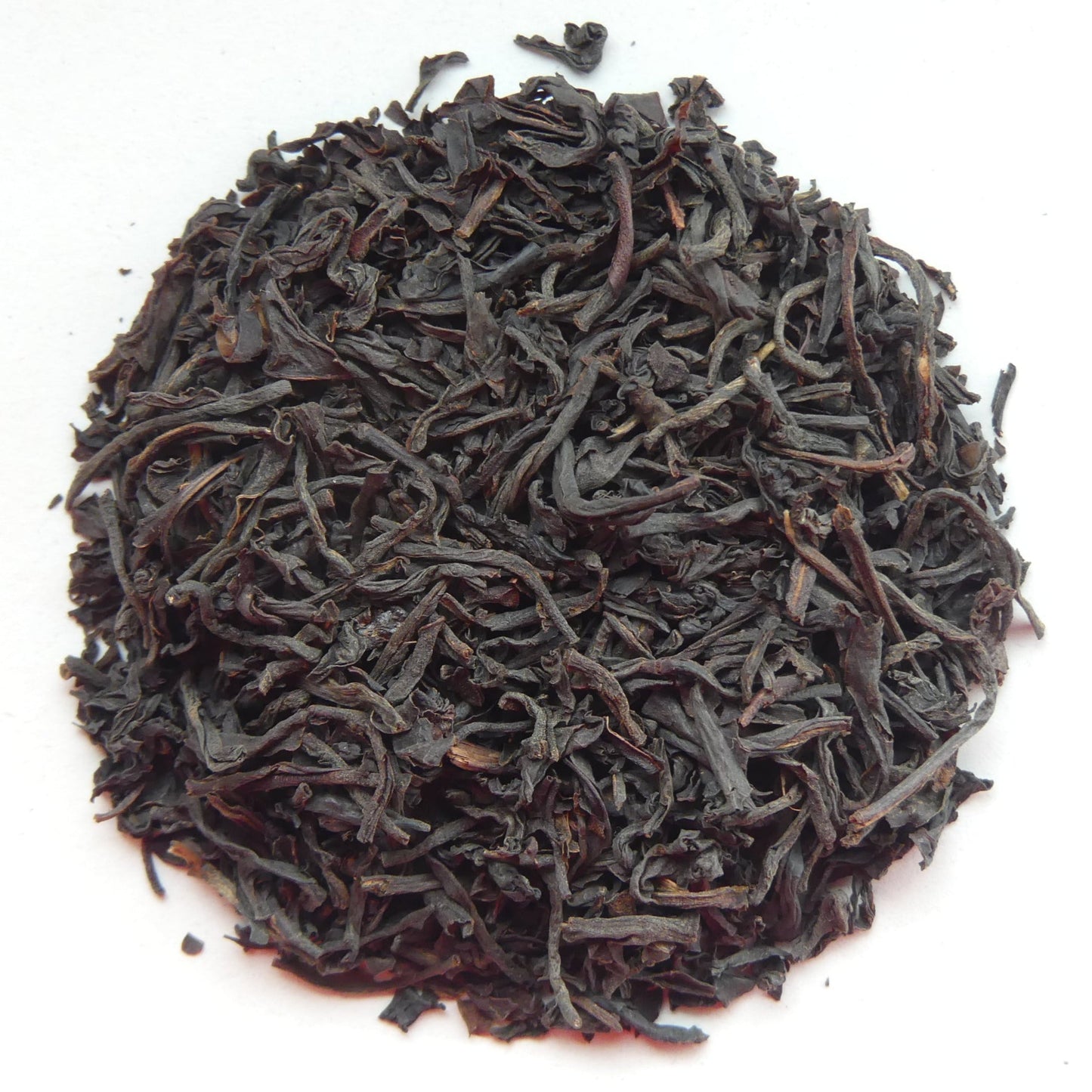 Qualitativ hochwertiger English Breakfast Tea von ekovita in einer eleganten Verpackung, ideal für den Morgen.