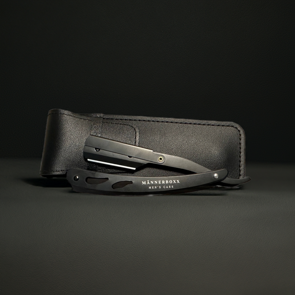 10 Rasierklingen im Lieferumfang, optimal für eine sanfte und gründliche Rasur.