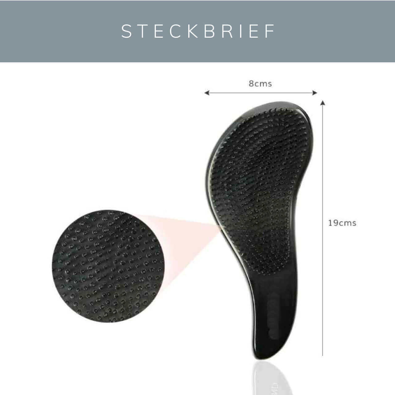 KÖsmetik Haarbürste auf einem weißen Hintergrund, ideal für Haarpflege bei Haarausfall.