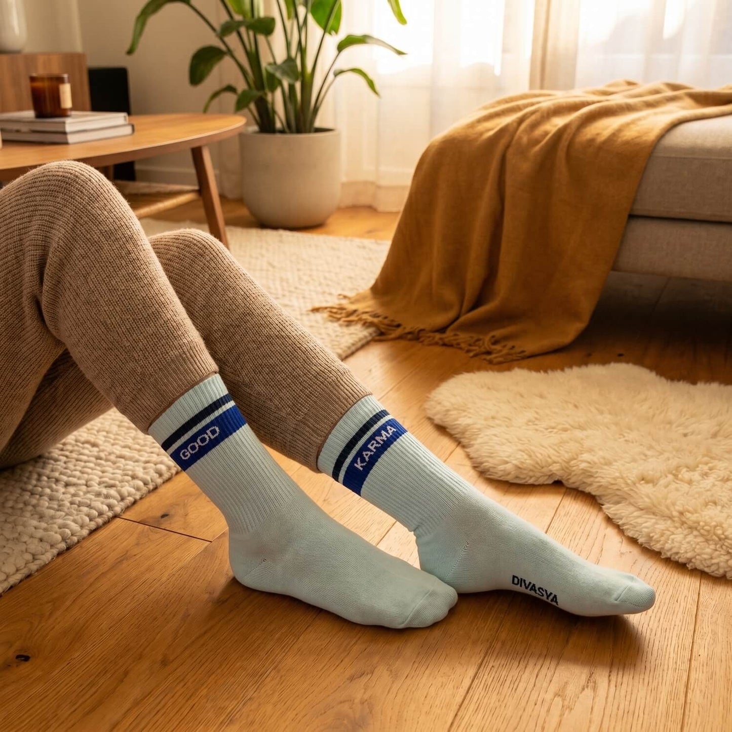 Socken mit Yoga-Motiv: Good Karma