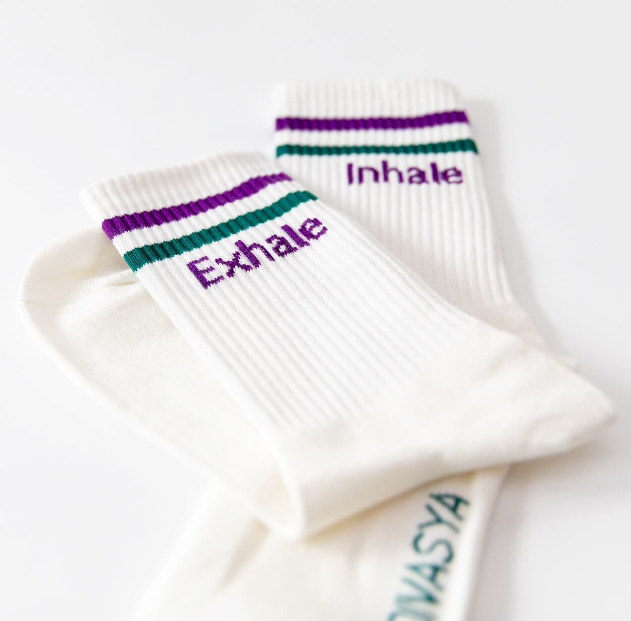 Socken mit Yoga-Motiv in 2 Varianten: Inhale Exhale | Namasté