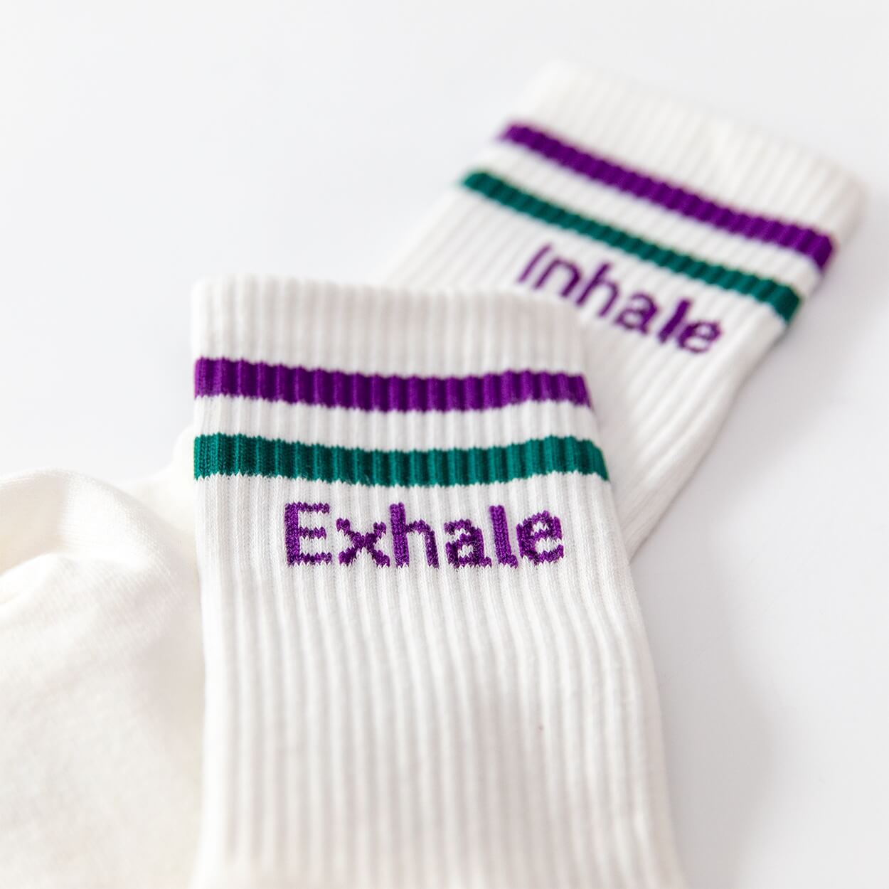 Socken mit Yoga-Motiv: Inhale Exhale | Namasté | 3 Farben