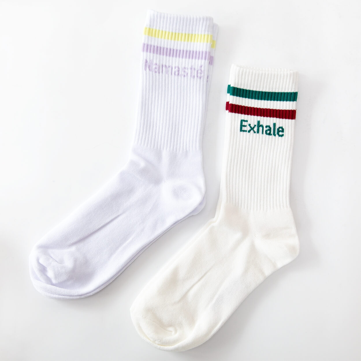 Socken mit Yoga-Motiv in 2 Varianten: Namasté Pink | Inhale Exhale