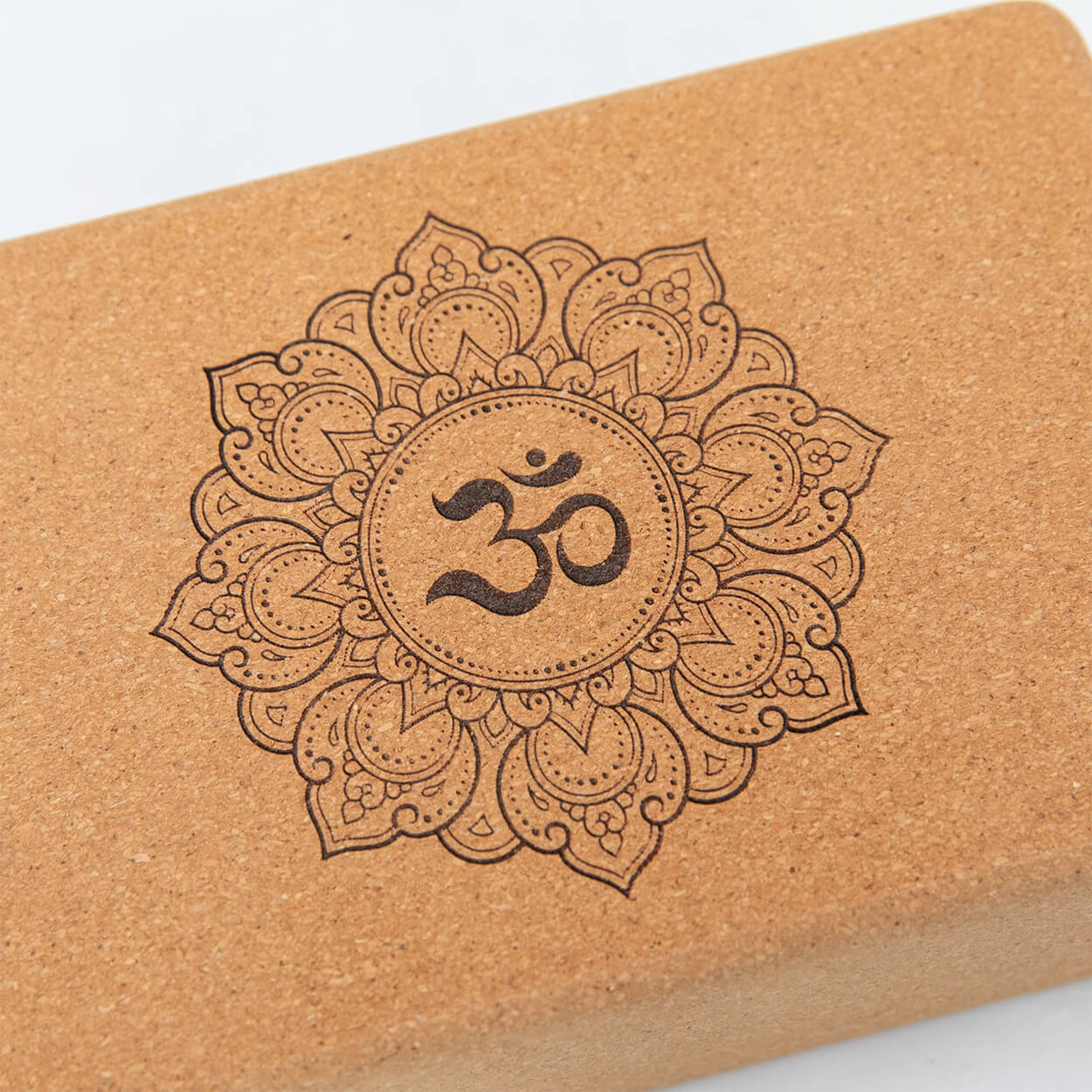 Yoga Block aus portugiesischem Kork in vielen Designs