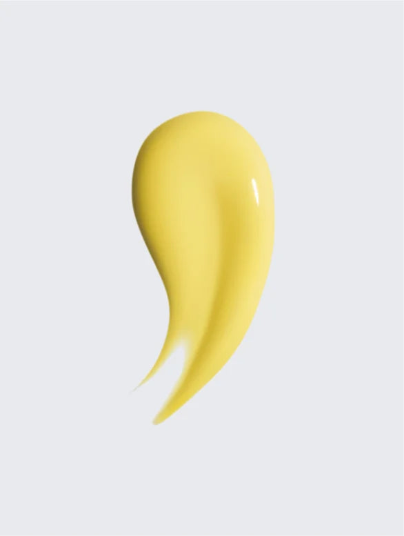 Ekovita Vitamin C Serum auf einer Hauttestfläche zur Demonstration der Wirkung.