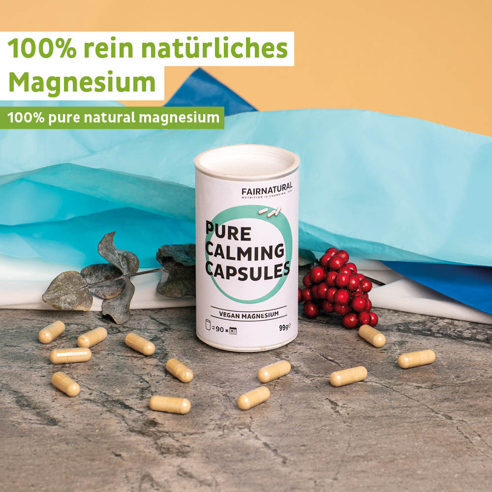 Nahaufnahme der Fairnatural® Magnesium Kapseln, die vegane Inhaltsstoffe wie Sango Koralle enthalten.