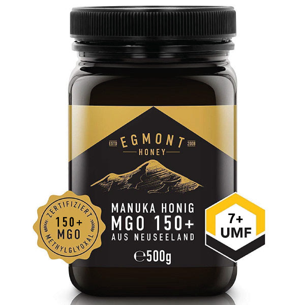 Nahaufnahme des Manuka Honigs mit goldener Farbe, ausgezeichnete Konsistenz und natürlicher Süße.