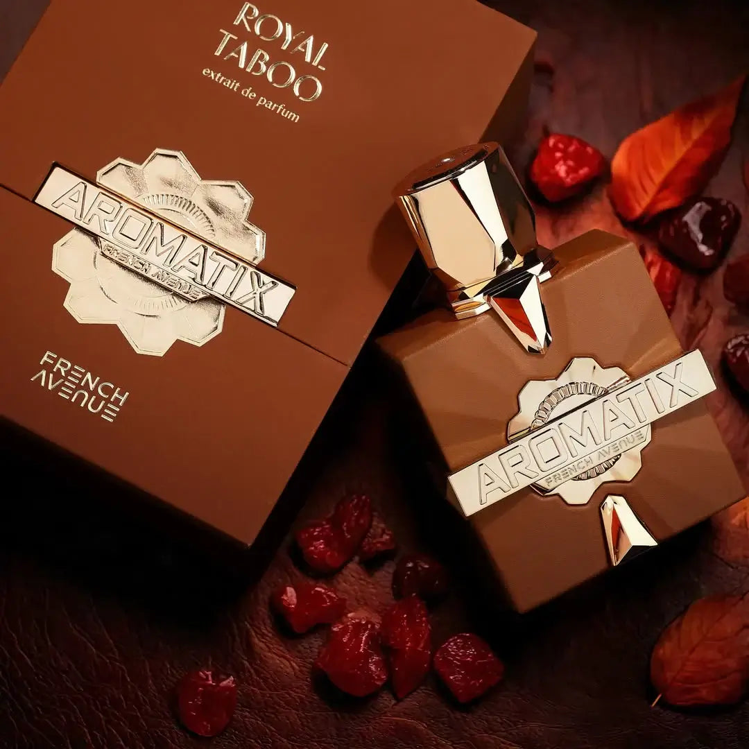 Das French Avenue Royal Taboo Eau de Parfum perfekt platziert auf einem Schminktisch.