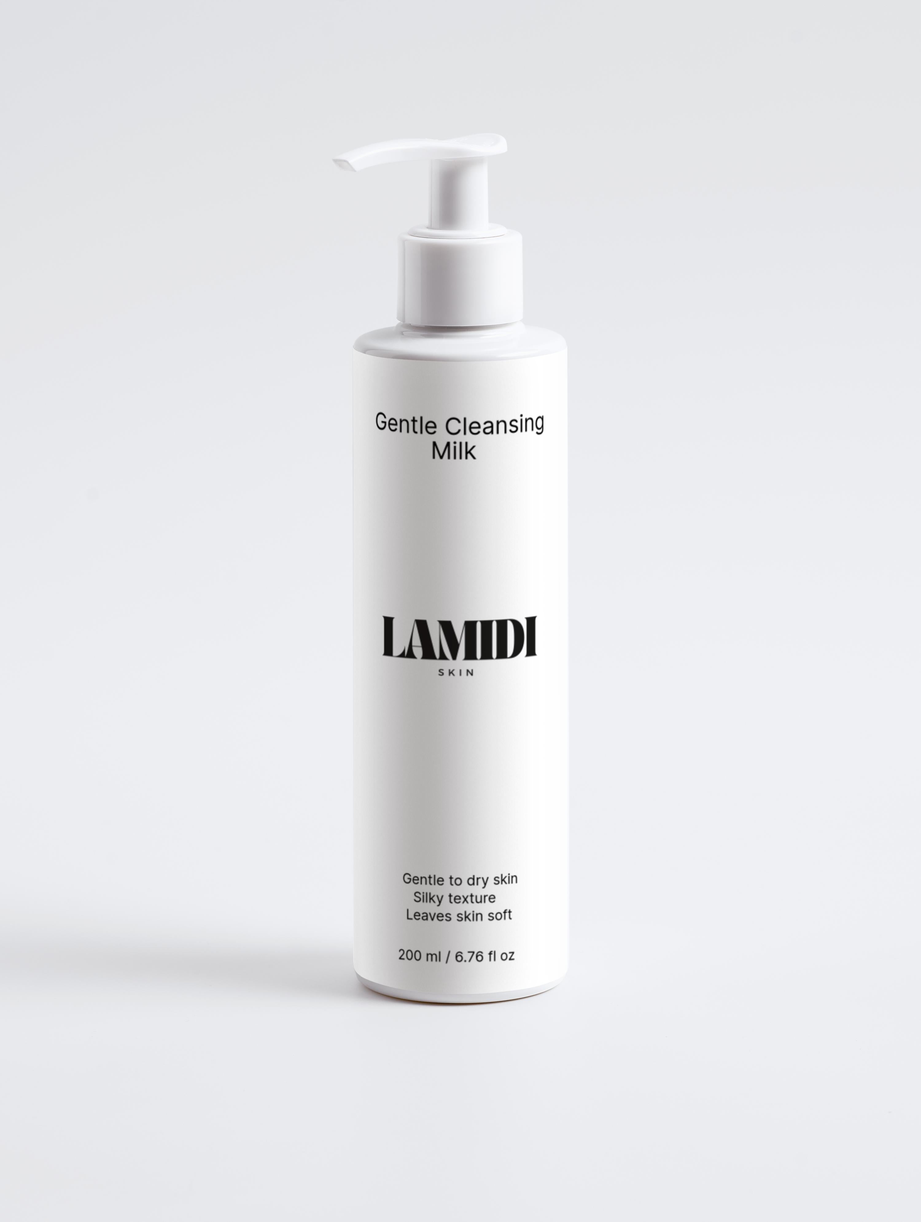 Gentle Cleansing Milk von Lamidibeauty in eleganter Flasche für sanfte Gesichtsreinigung.