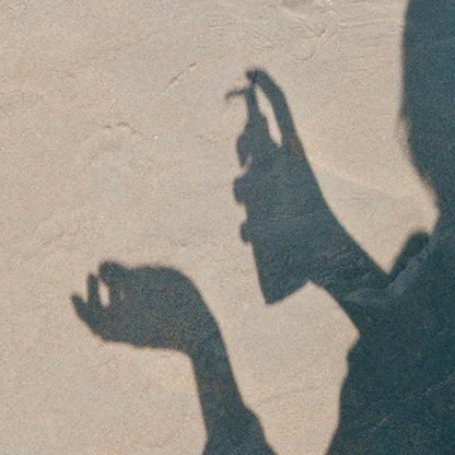 Anwendung des Waschgels mit Aloe Vera für sanfte Hautreinigung und Pflege.