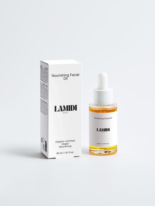 Nourishing Facial Oil von Lamidibeauty in einer gläsernen Pipettenflasche, Bio Gesichtsöl für gesunde Hautpflege.