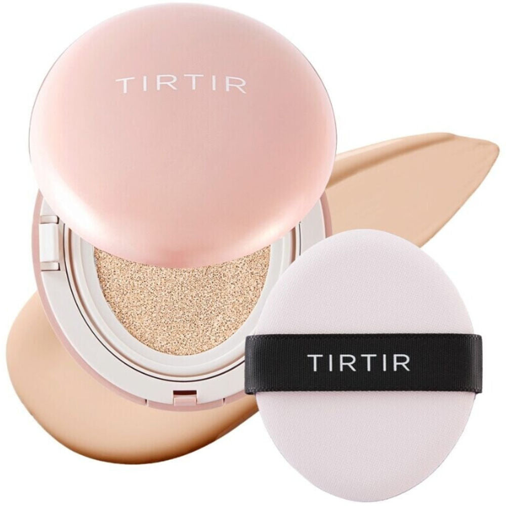 Naheinstellung des TIRTIR Cushion Foundations in Fair Porcelain, ideal für einen ebenmäßigen, natürlichen Look.