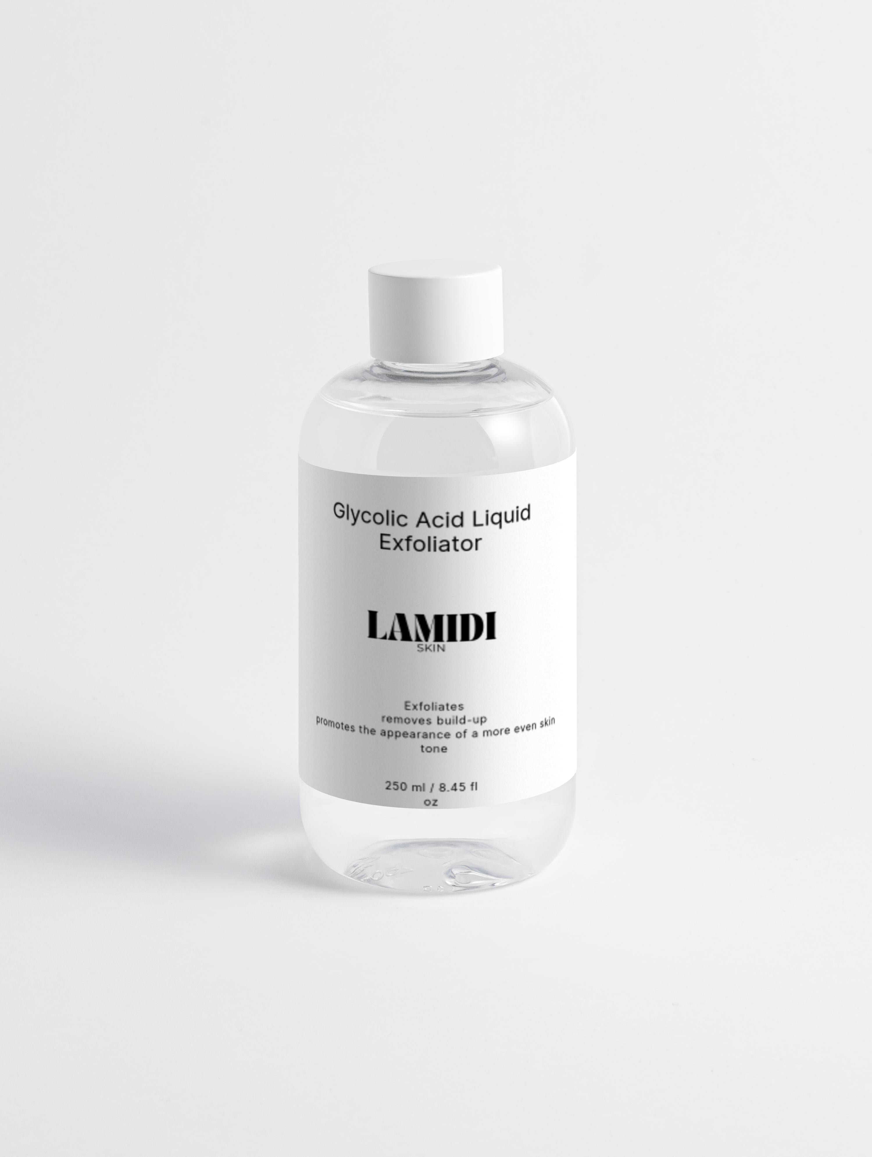 Glykolsäure Peeling-Toner von ekovita für strahlende Haut in eleganter Verpackung.