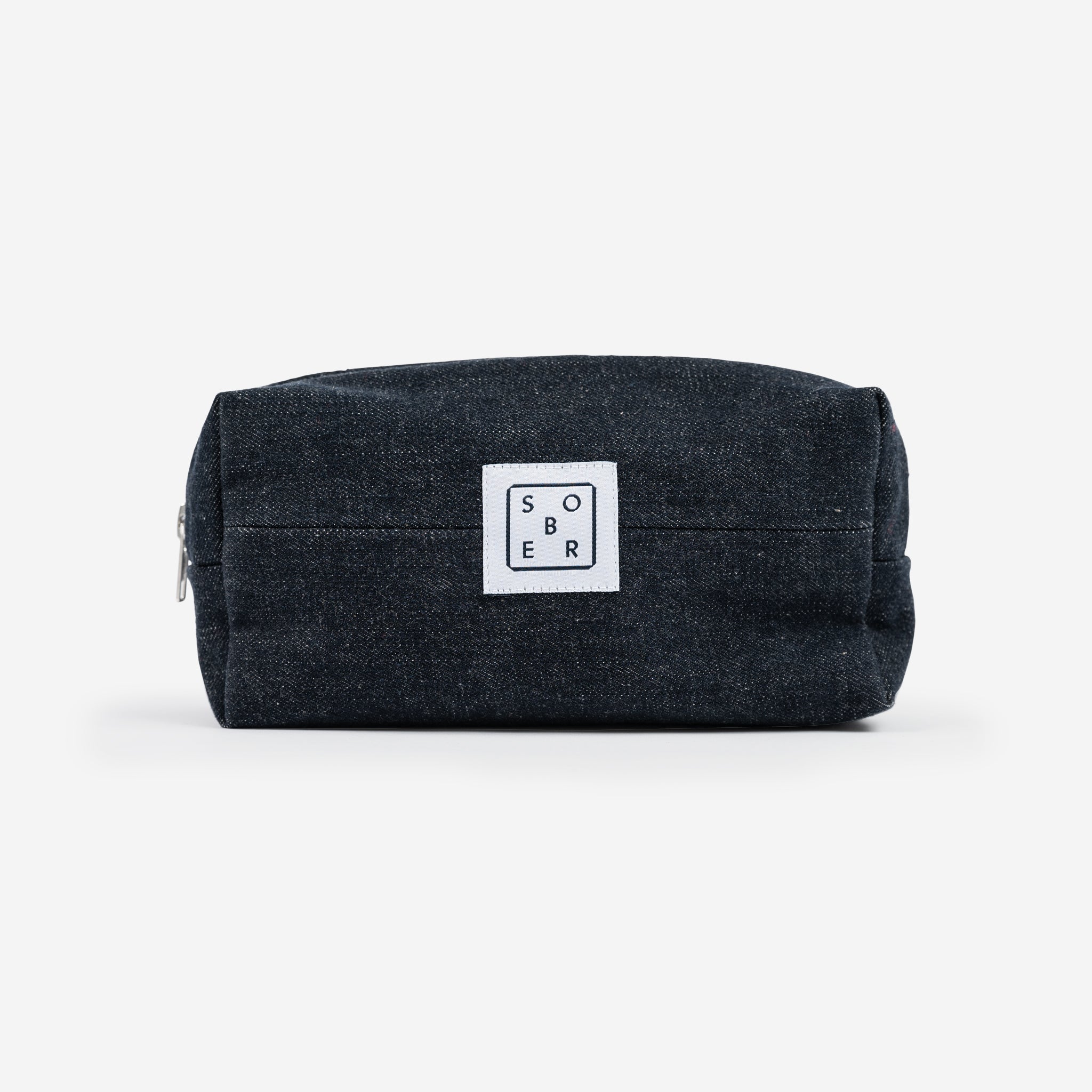 Ekovita Denim Wash Bag in stilvollem Design für nachhaltige Kosmetikprodukte.