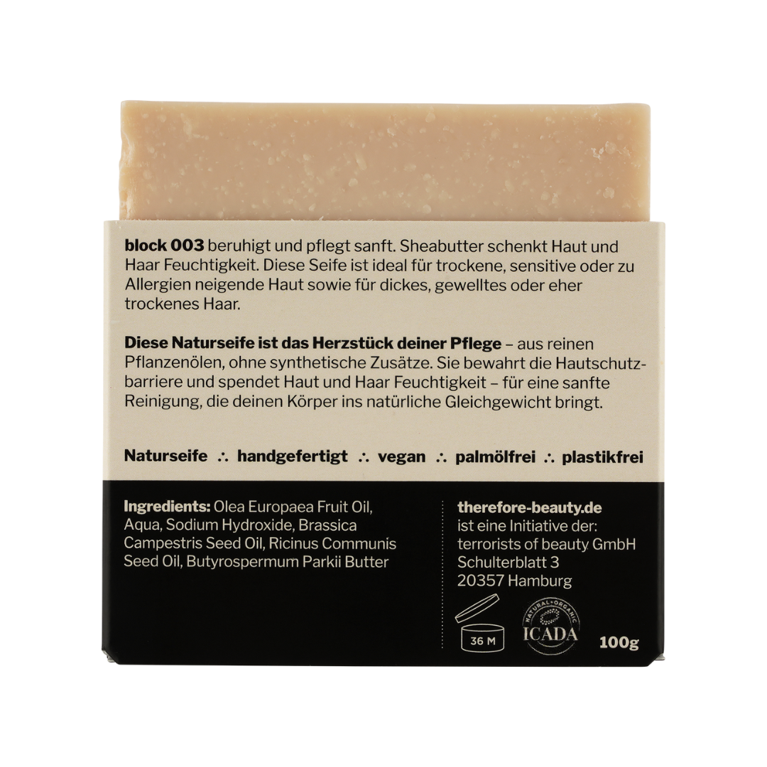 Seife block 003 in Anwendung, bewährte Lösung für trockene und sensible Hauttypen.