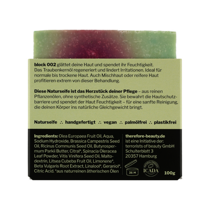Close-Up der Seife 002 mit Traubenkernöl, zeigt die cremesanfte Oberfläche für optimale Hautpflege