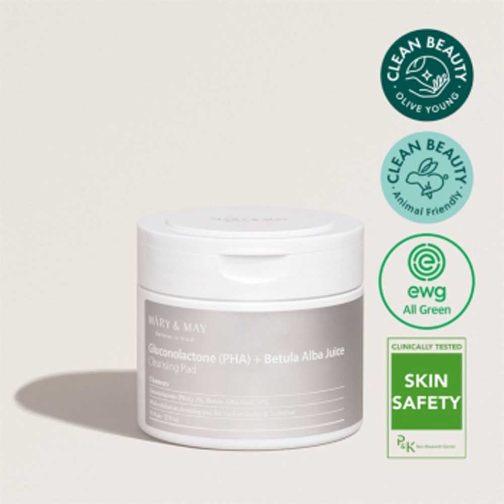 Anwendung der Gluconolactone Pads auf der Haut zur sanften Reinigung und Pflege.