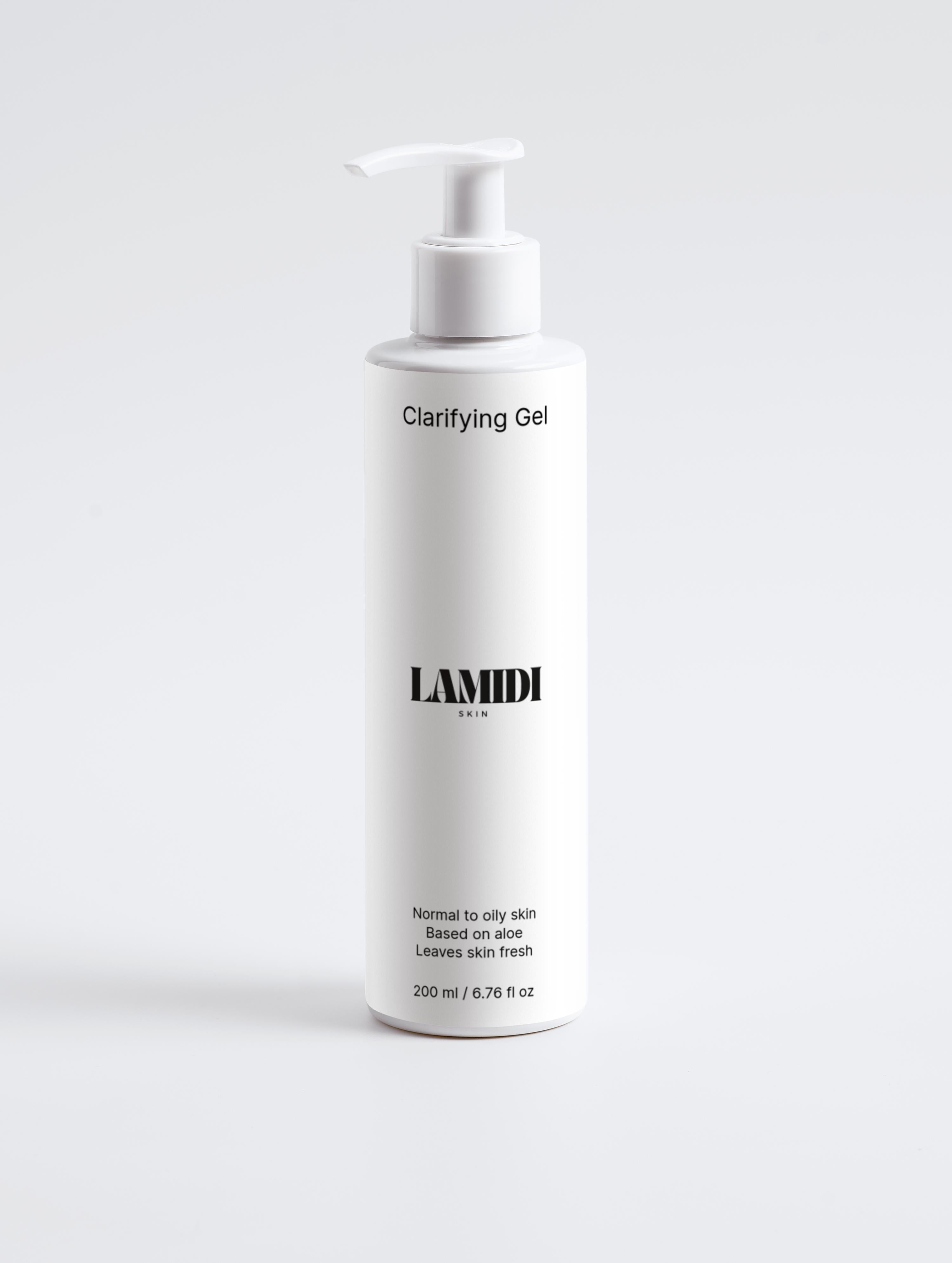 Clarifying Gel von Lamidibeauty für sanfte Hautreinigung mit natürlichen Inhaltsstoffen in einer eleganten Verpackung.