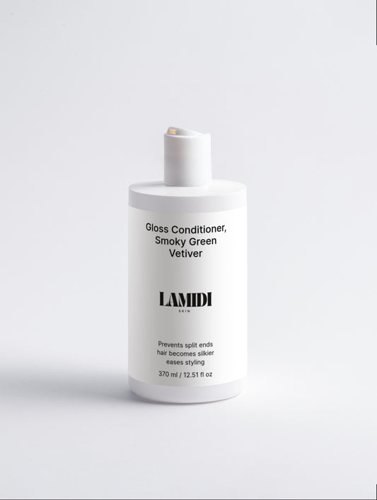 Gloss Conditioner in Smoky Green Vetiver für intensive Haarpflege mit natürlichen Inhaltsstoffen.